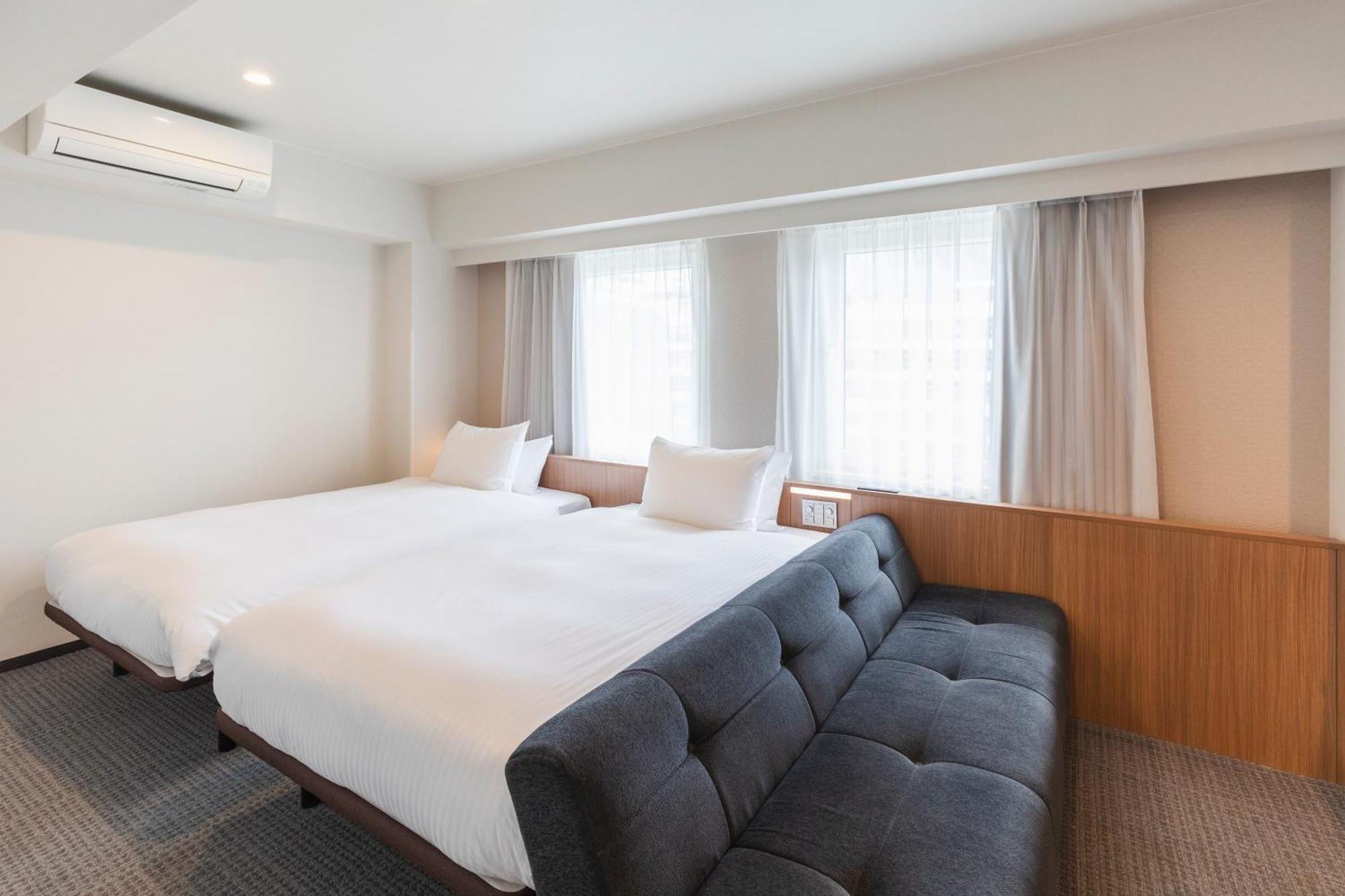 Sotetsu Fresa Inn Yokohama Higashiguchi Buitenkant foto