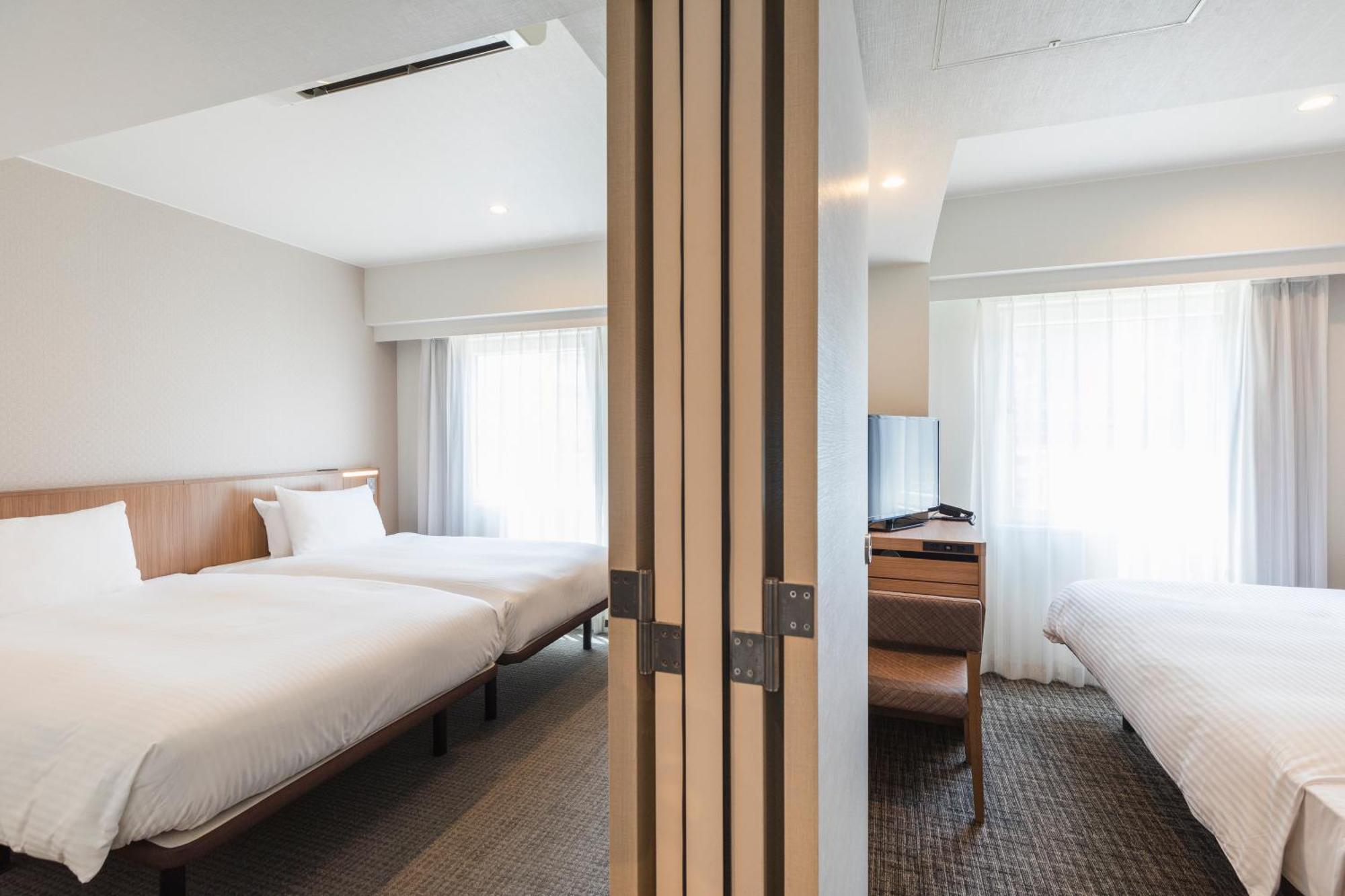 Sotetsu Fresa Inn Yokohama Higashiguchi Buitenkant foto